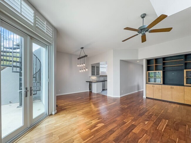 Foto del edificio - Stunning 3B/3BA House in Del Mar!