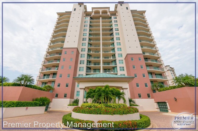 Foto del edificio - 455 Cove Tower Dr