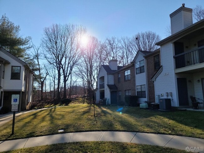 Foto del edificio - 2106 Bayhead Dr