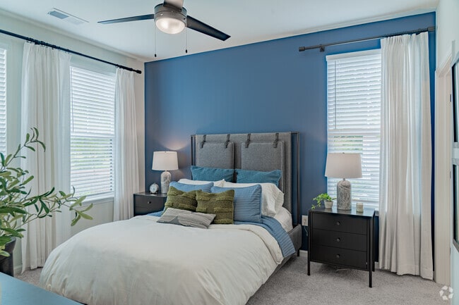 2BR, 2BA - 1,064SF - Primary Bedroom - Evolve at the Pines