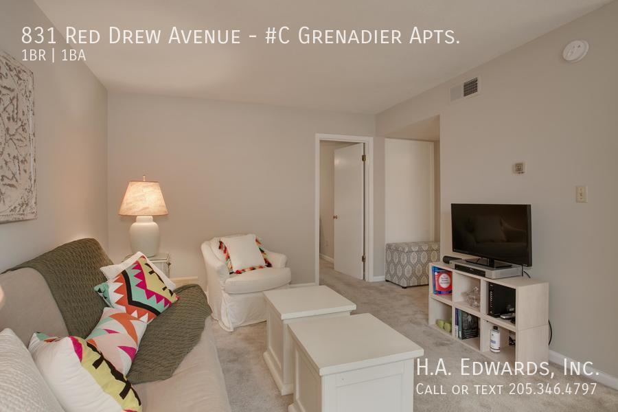 Primary Photo - Grenadier Apartments