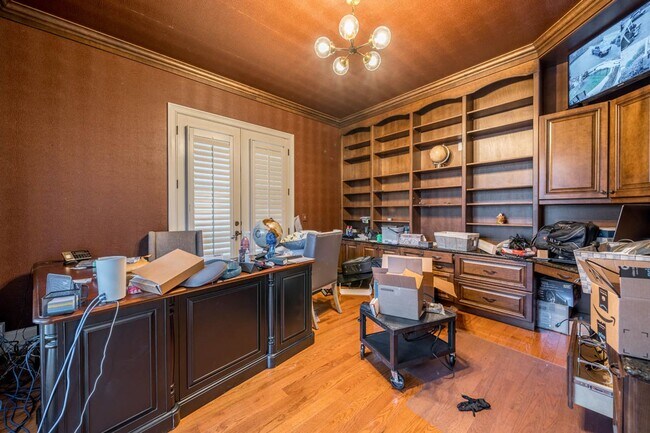 Building Photo - 246 Valley Meadow Dr