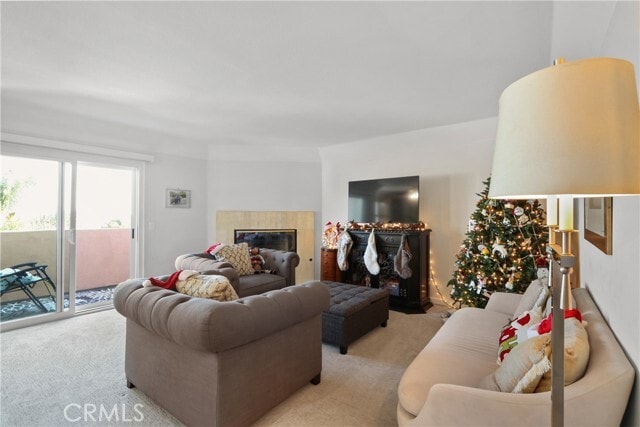 Foto del edificio - 874 W 3rd St