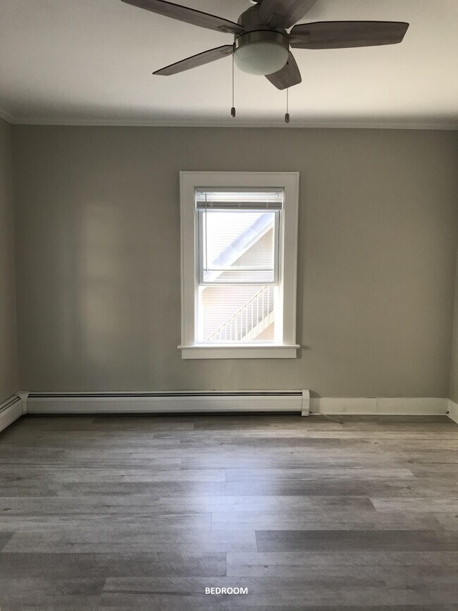 Building Photo - 72 Highview Avenue