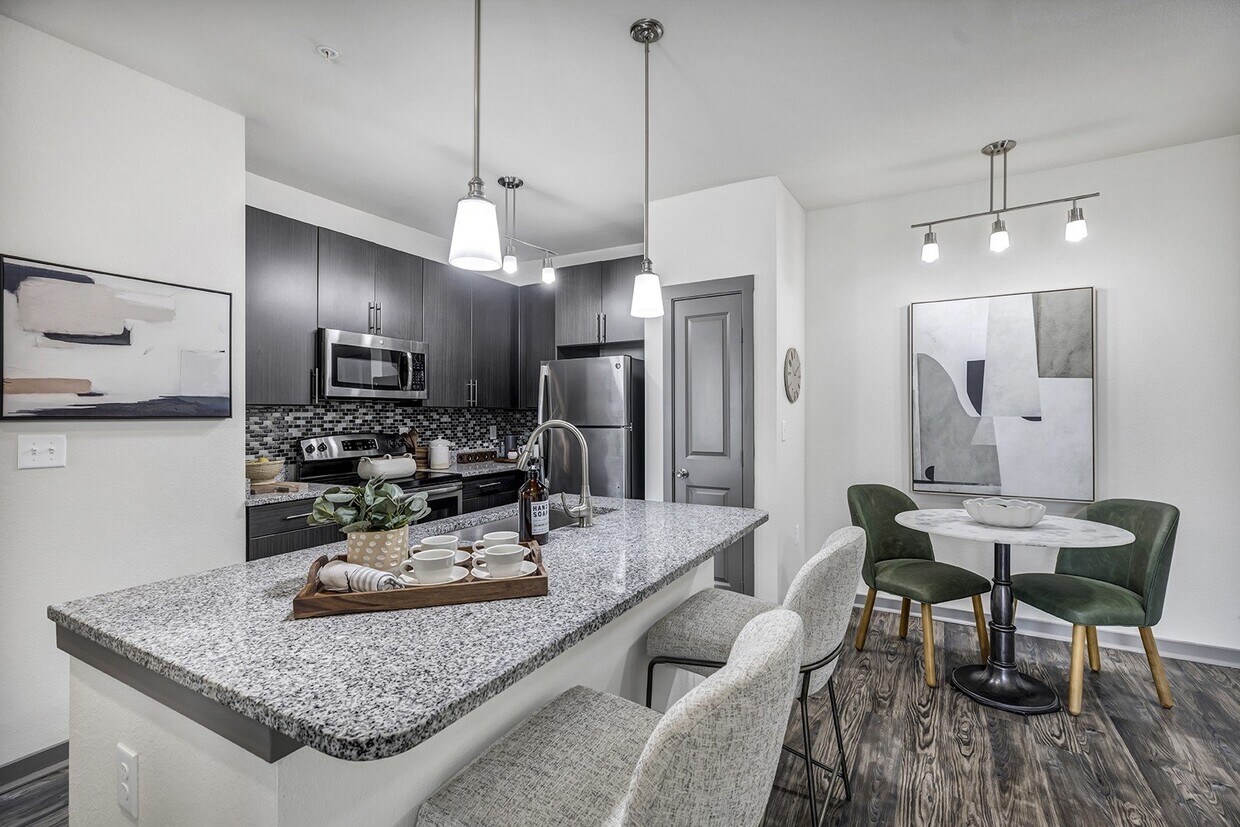 Axis Hamilton 5039 Hamilton Wolfe Rd San Antonio, TX Apartments for Rent in San Antonio