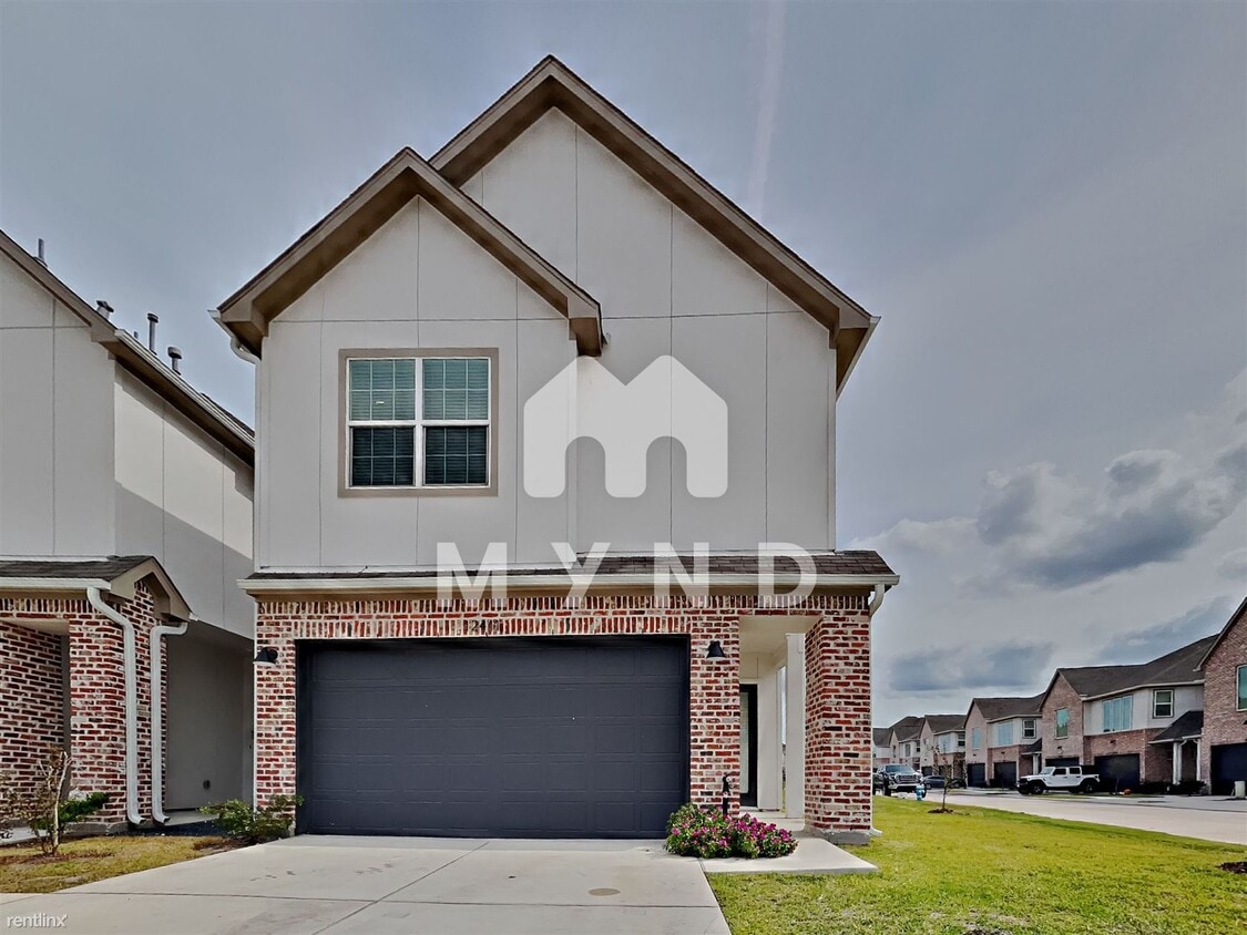Primary Photo - 3 br, 2.5 bath House - 12411 Executive Squ...