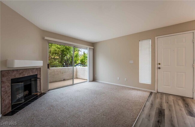 Foto del edificio - 3101 Casey Dr