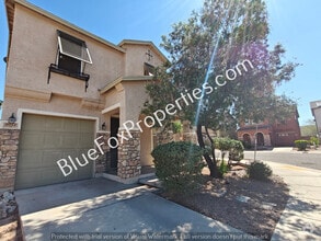 Building Photo - 8012 E Cabinet St