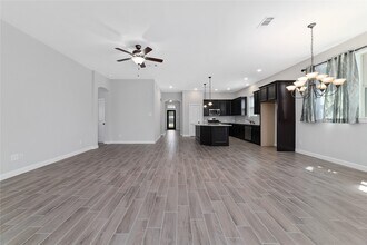 Building Photo - 11127 Bluewater Lagoon Cir