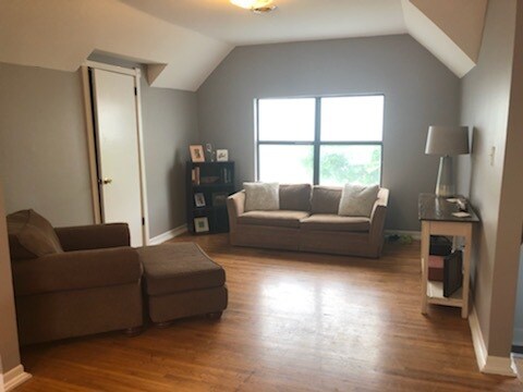 Building Photo - 1224 Luttrell St