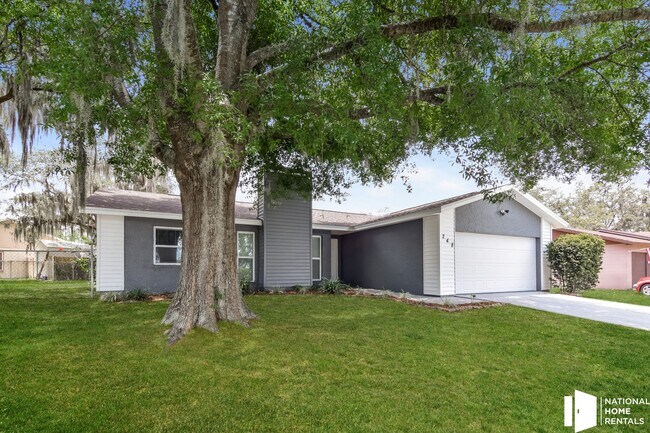 Building Photo - 248 Lake Thomas Dr