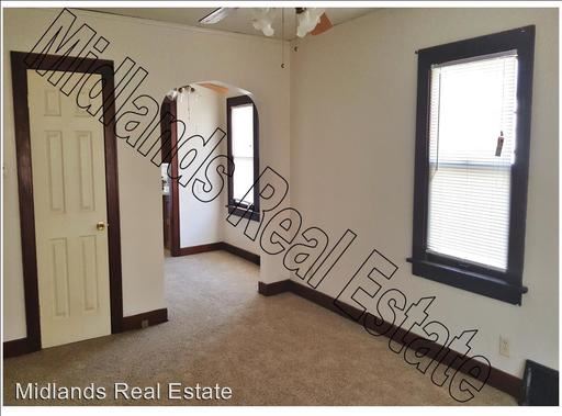 Foto del edificio - 2210 S 58th St