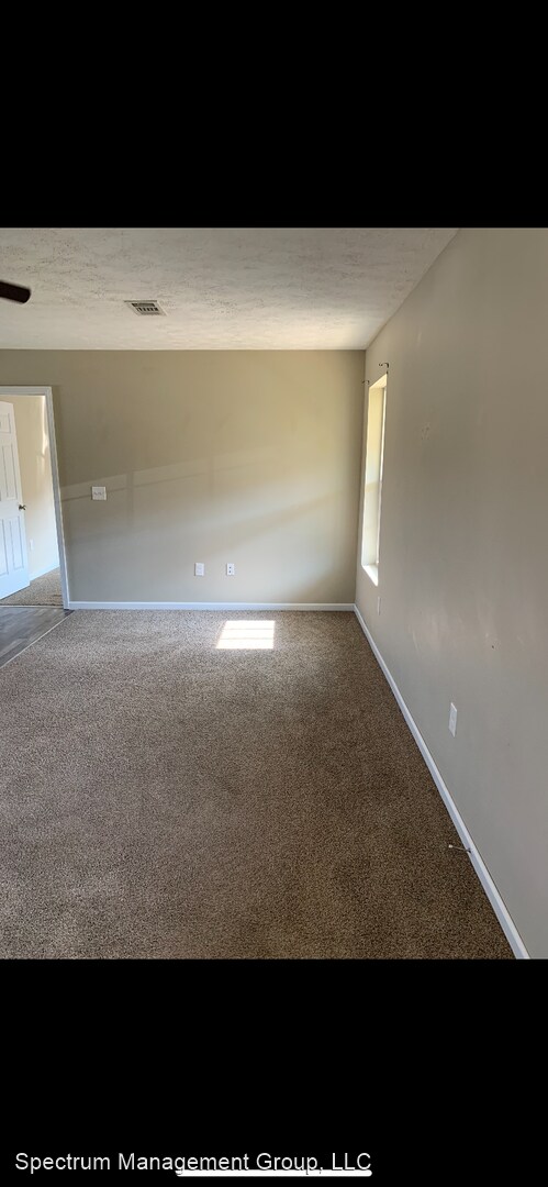 Foto del edificio - 3 br, 2 bath House - 2015 Jonathan Drive