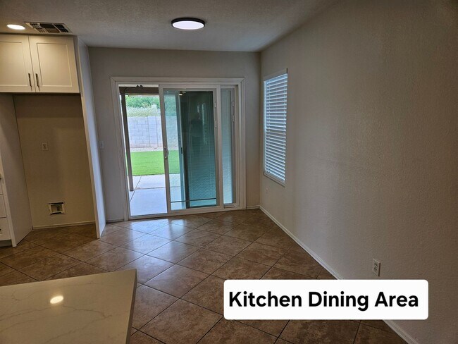 Foto del edificio - Mirador Estates (Lindsay & Warner) 3 bed 2 bath single level