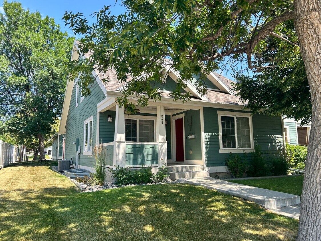 Foto principal - Adorable townhome for rent!