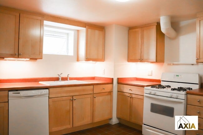 Photo - Downing Apartment