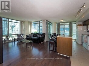 Building Photo - 81 Navy Wharf Ct