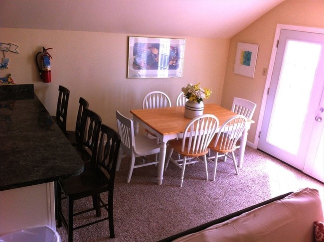 Interior Photo - 200 W Saint Johns Ave