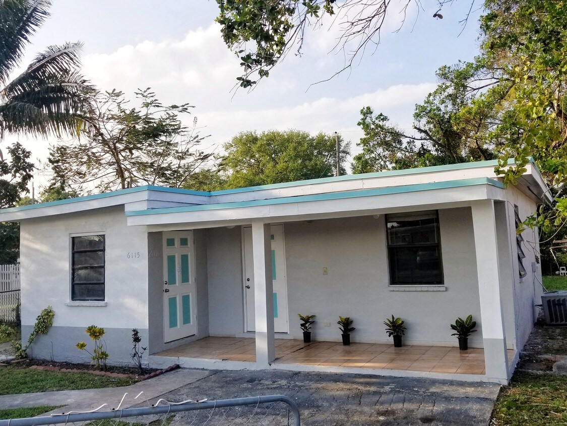 Foto principal - 6119 SW 38th St