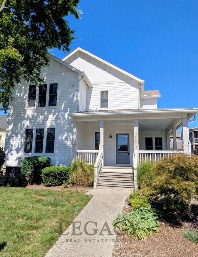 Building Photo - 1708 4th Ave N