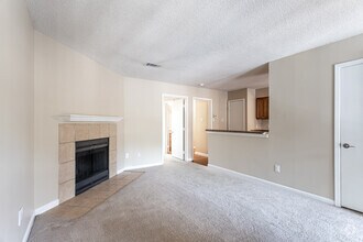 1BR, 1BA - Fairfield - Westside Creek