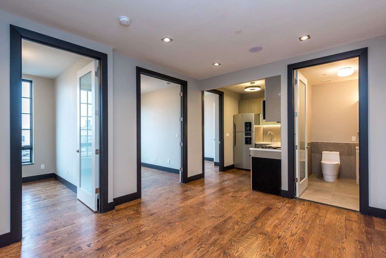 Foto principal - 875 Dekalb Ave