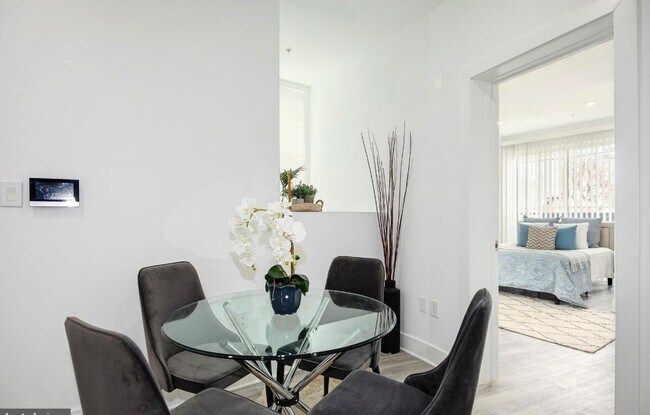 Foto del edificio - 759 18th St NE