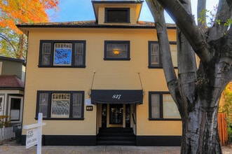 Building Photo - 827 24th St