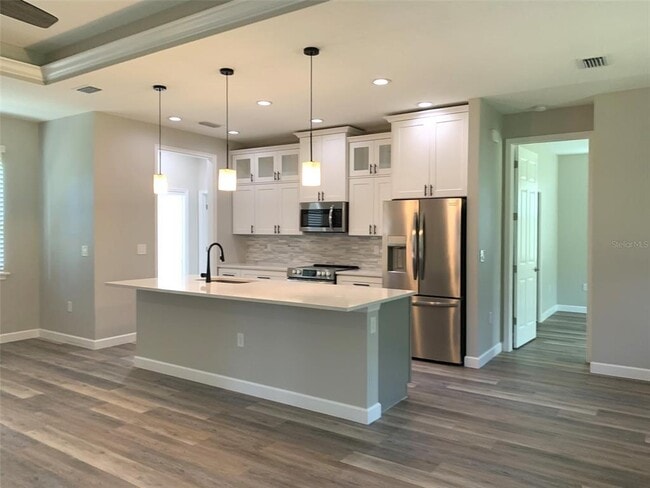 Building Photo - 7410 Ellis Ln