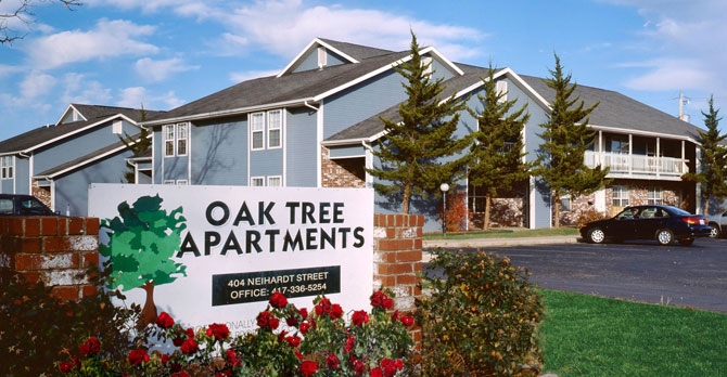 Foto principal - Oak Tree Apartments