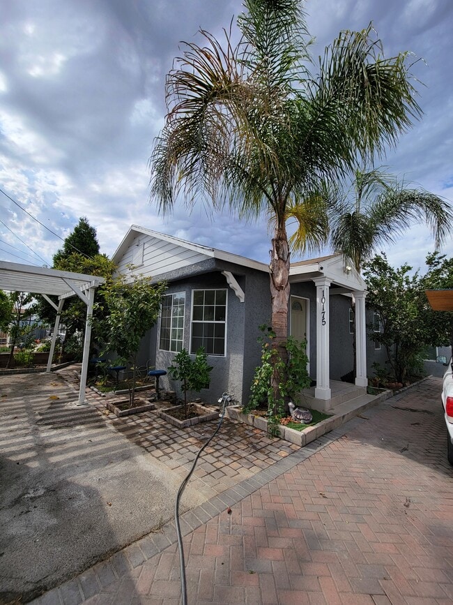 Building Photo - 10175 Laurel Canyon Blvd