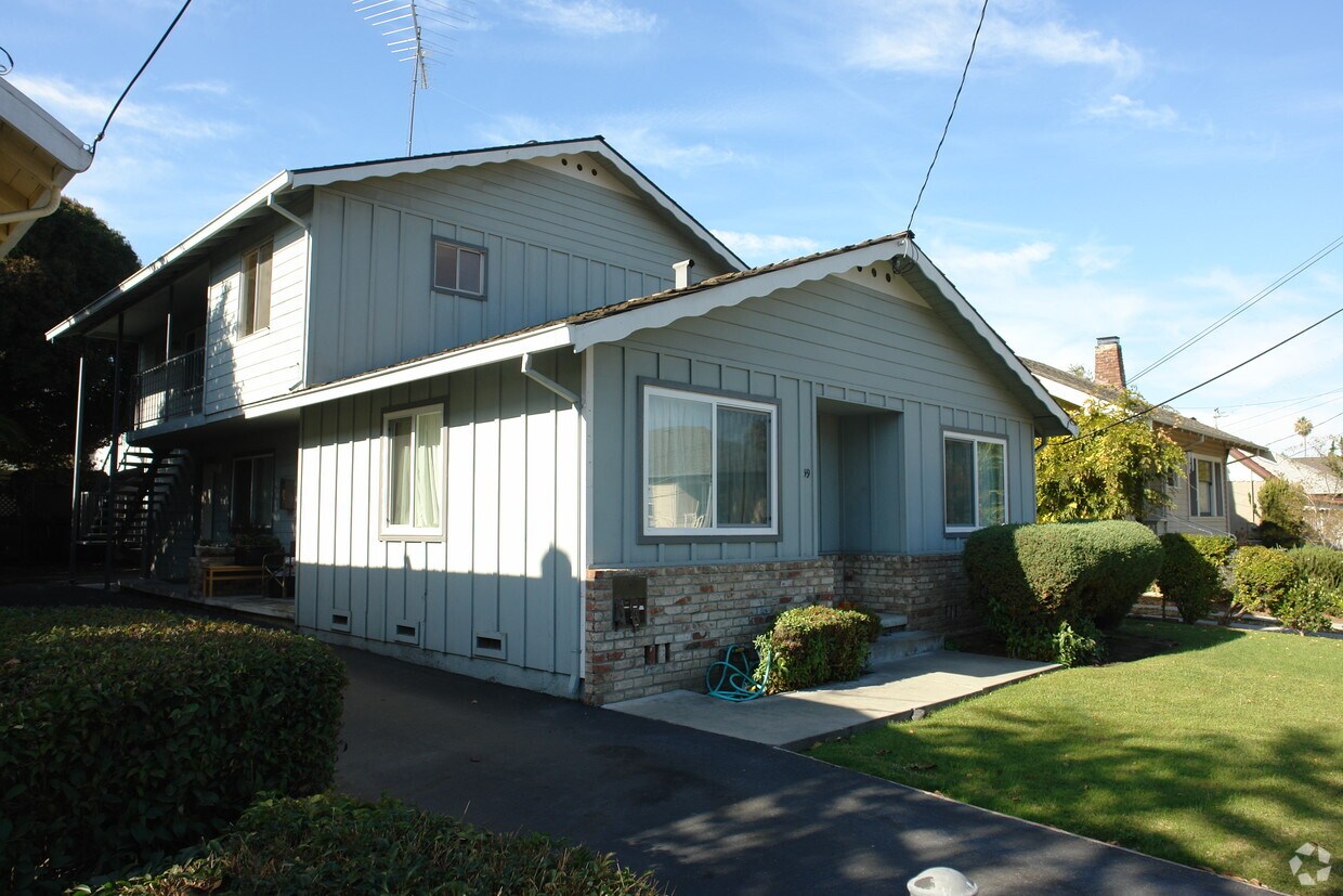 Primary Photo - 59 S Morrison Ave