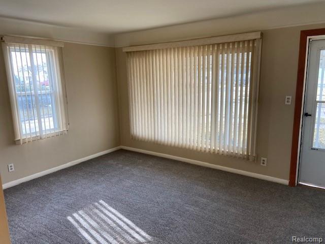 Foto del edificio - 4863 Niagara St