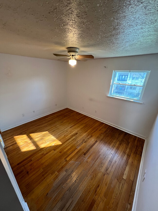 Building Photo - 3218 Orchard Manor Cir