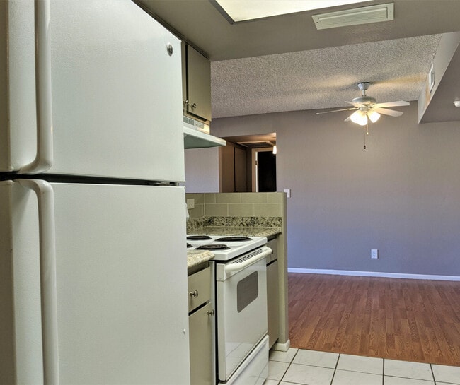 4608 W Maryland Ave Unit 203, Glendale, AZ 85301 Condo for Rent in Glendale, AZ