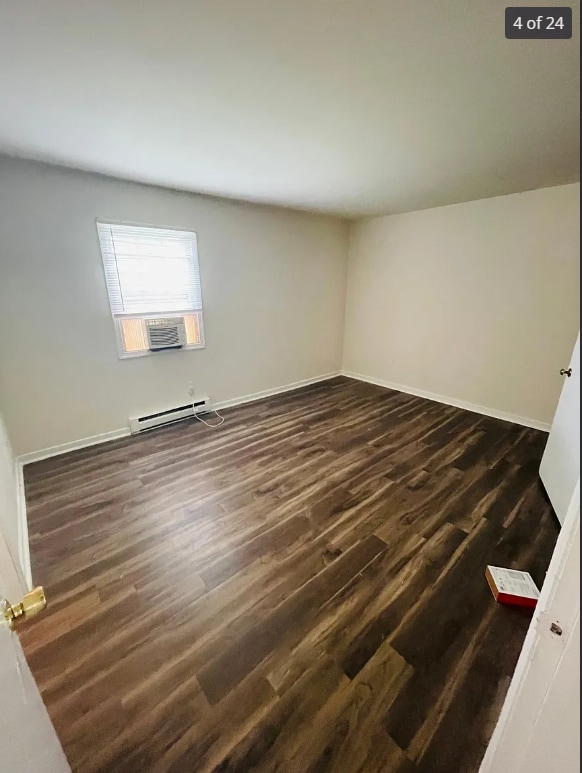 Building Photo - 8806 Leafycreek Dr