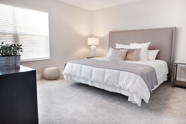 Foto del edificio - The Hemlock | Three Bedroom - Basement Vie...