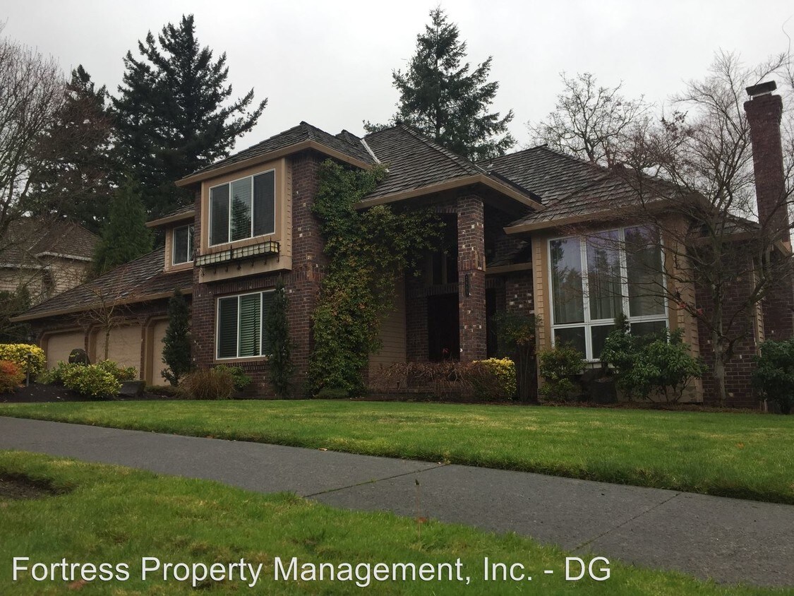 Foto principal - 5 br, 3.5 bath House - 2665 Lexington Terrace