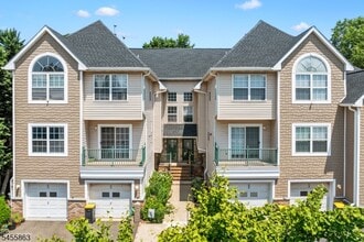 Building Photo - 202 Rhoads Dr