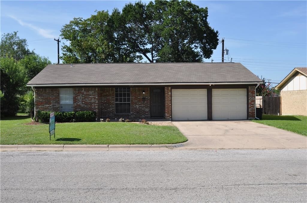 5033 Ira St, Haltom City, TX 76117 House Rental in Haltom City, TX