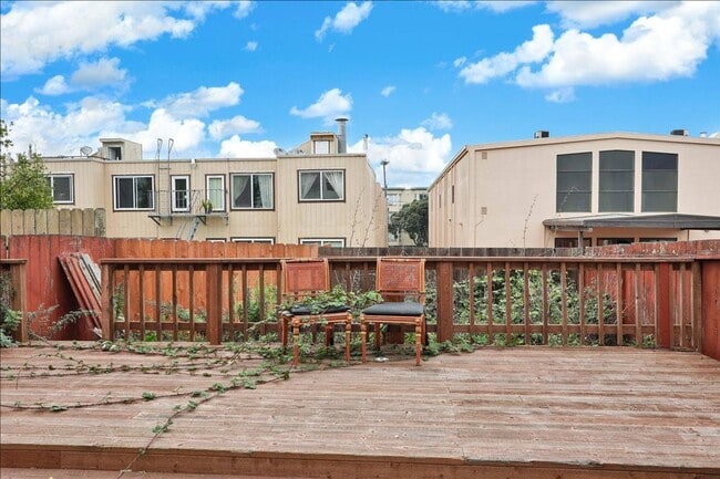 Foto del edificio - $3,850 / 3br - Fabulous 3 bed, 2 bath in S...