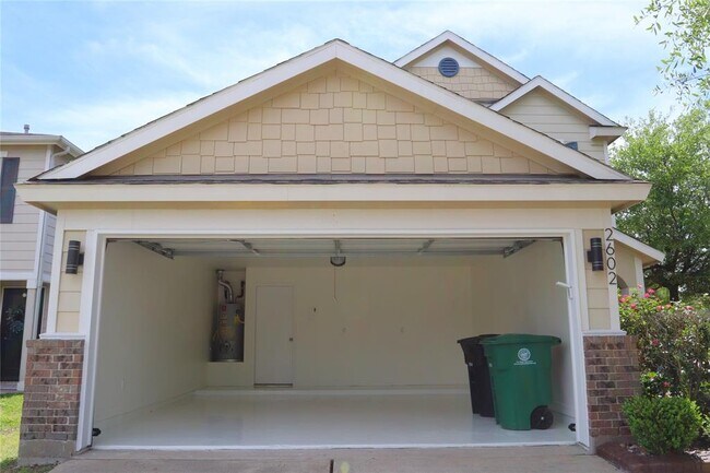 Building Photo - 2602 Skyview Cove Court