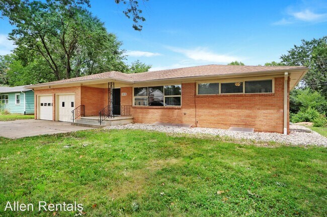 Building Photo - 5 br, 3 bath House - 1818 Todd Road