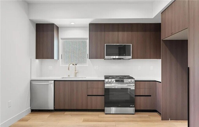 Foto del edificio - 150 S Oak Knoll Ave