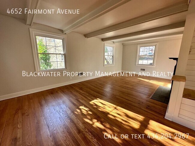 Foto del edificio - 4 Bedroom Home off Fort Avenue! Schedule Y...