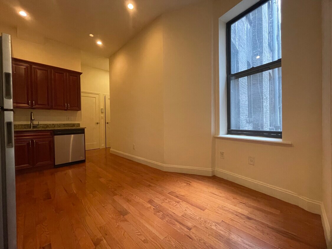 Foto principal - 502 W 139th St