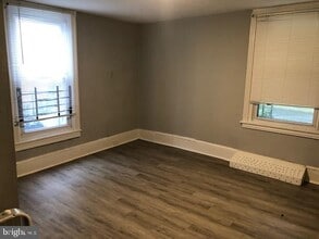 Building Photo - 1426 Green Ln