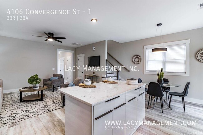 Foto del edificio - 4106 Convergence St
