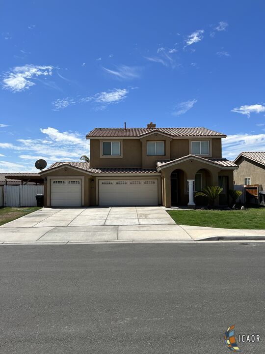 Primary Photo - 1232 A Cota St