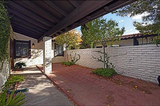 Building Photo - 2313 Cll De Nuevo
